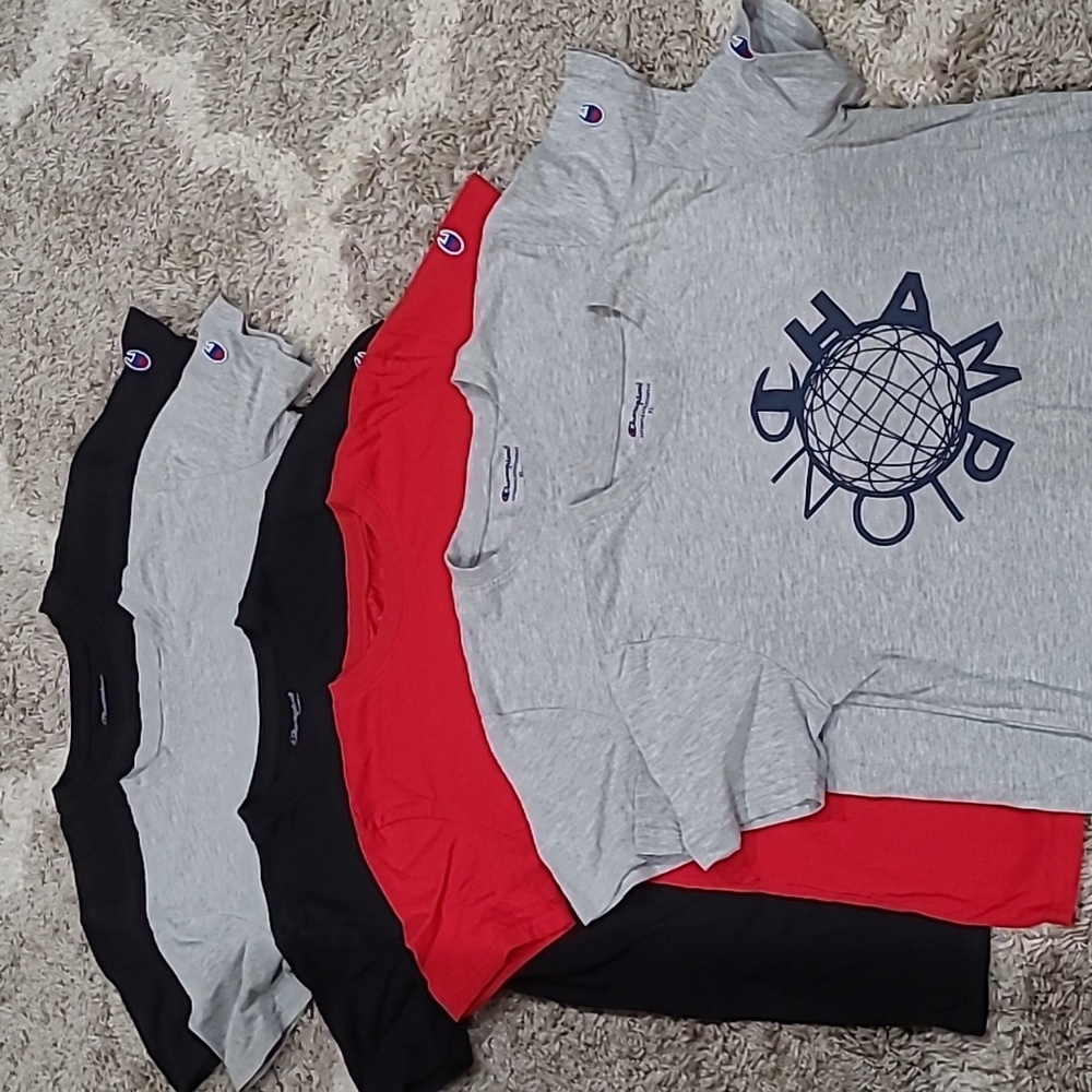 Bundle 6 boy's XL Champion tees